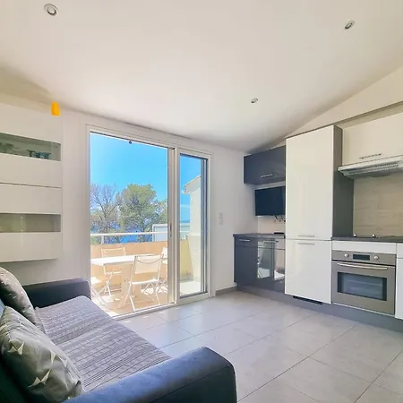 Holiday home Seafront 4 People In Domain - 2 Pools *