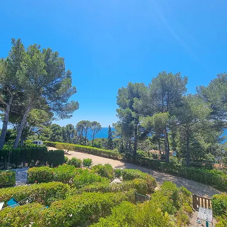 Holiday home Seafront 4 People In Domain - 2 Pools Saint-Raphael (Var)